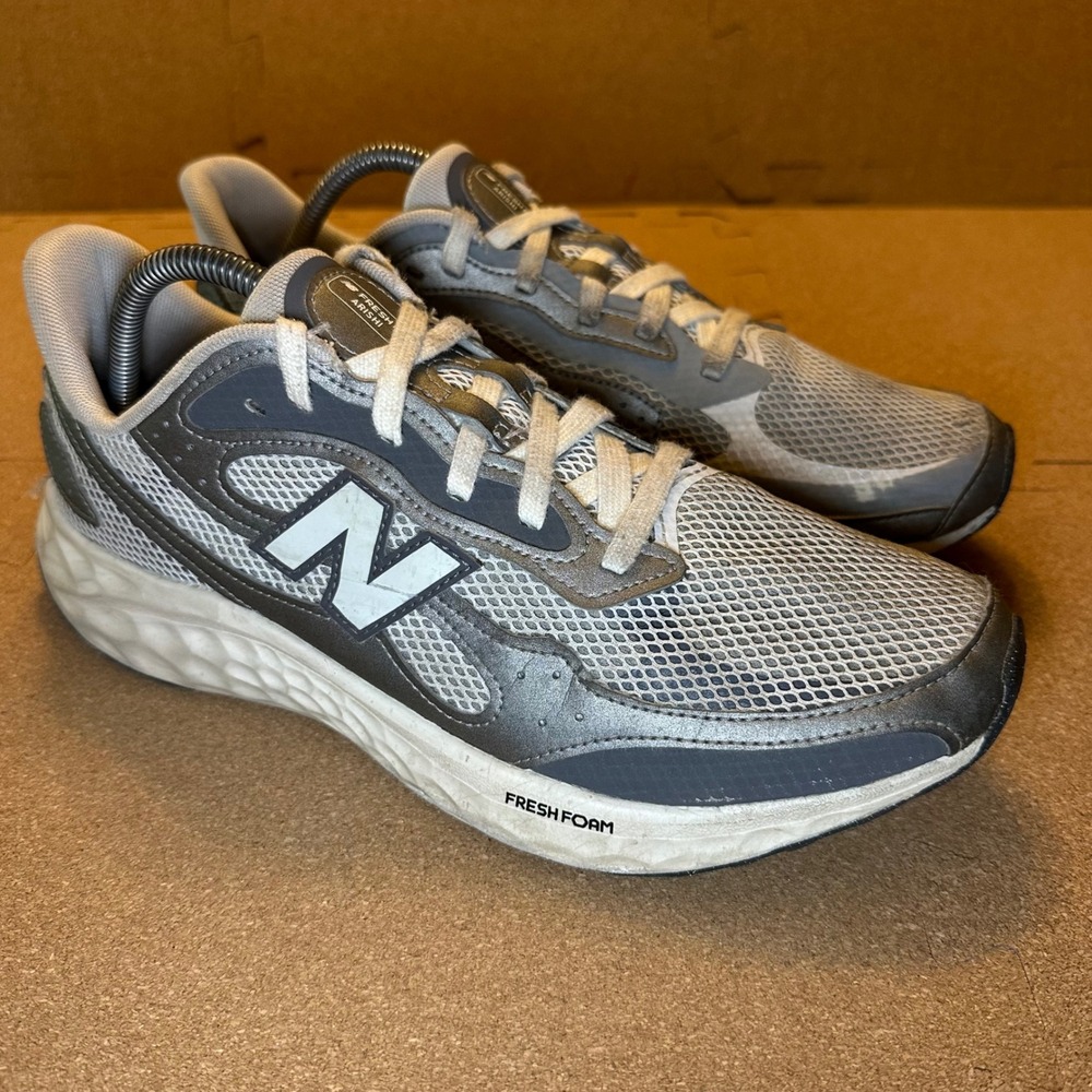 New Balance Fresh Foam Arishi v4 Mens 10.5 Grey Silver Running Shoes MARISTG4